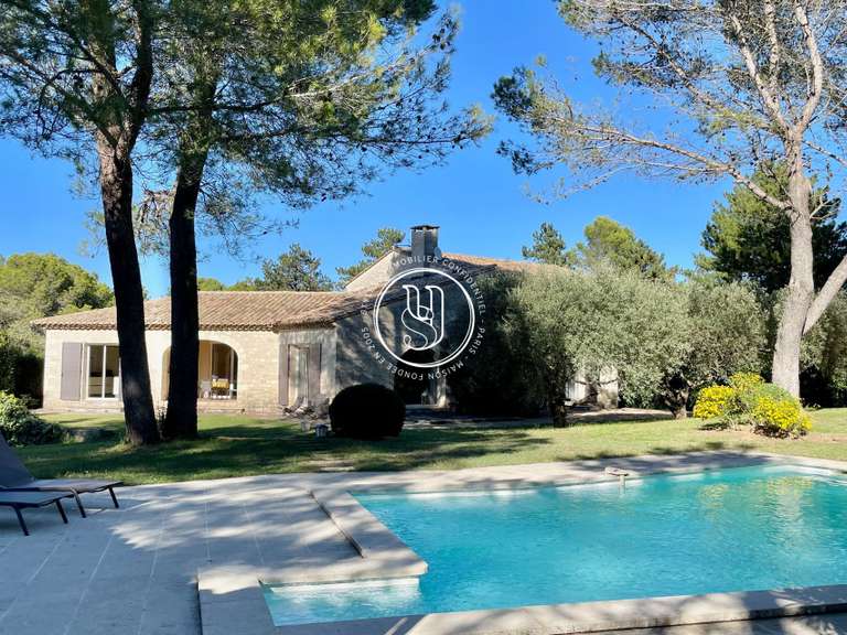 Villa Uzès - 4 bedrooms - 243m²