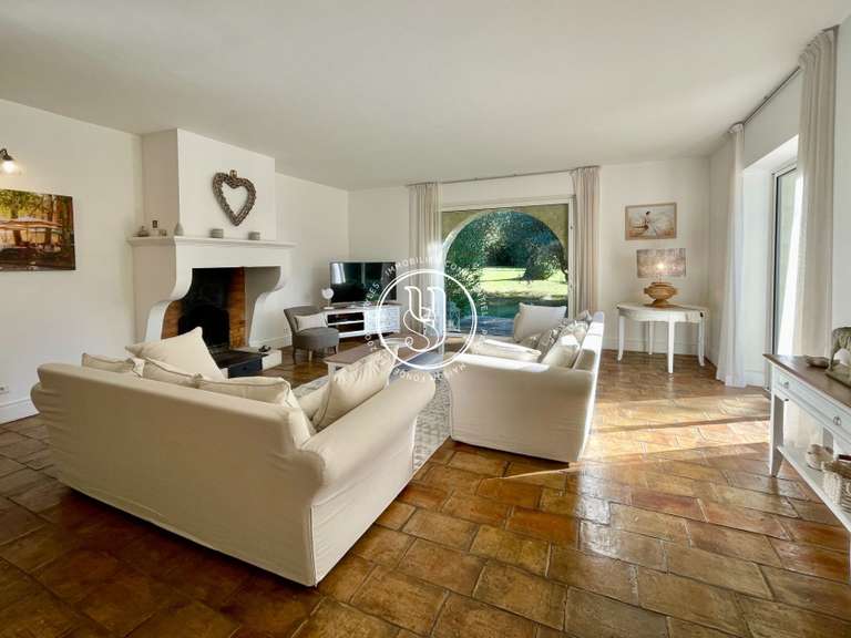 Villa Uzès - 4 bedrooms - 243m²