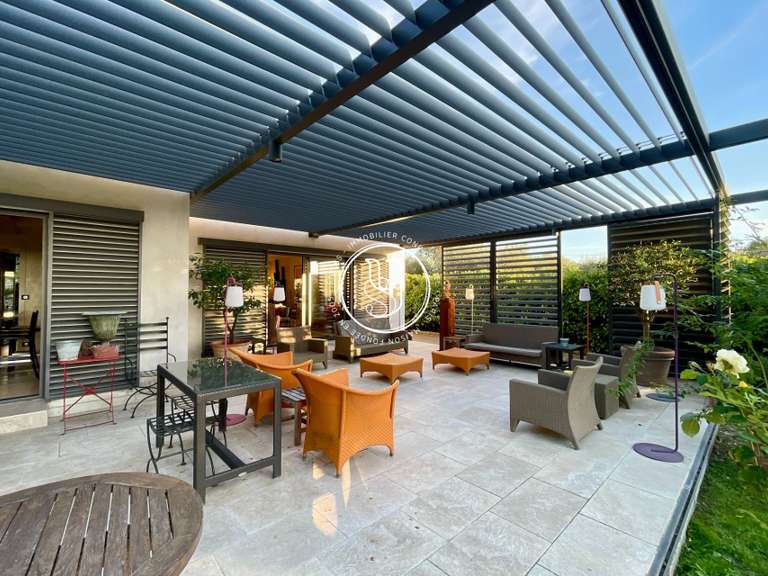 Villa Uzès - 4 bedrooms - 185m²