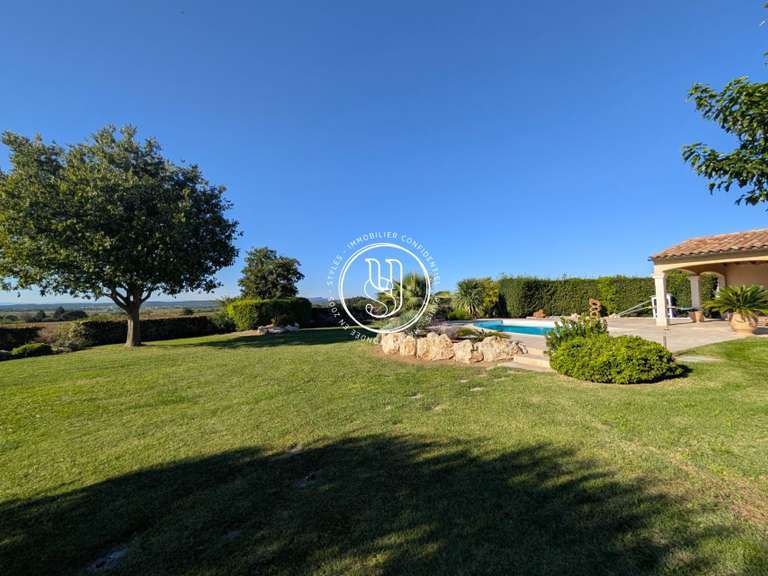 Villa Uzès - 5 bedrooms - 200m²