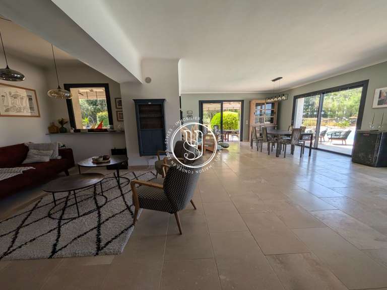 Villa Uzès - 8 bedrooms - 354m²