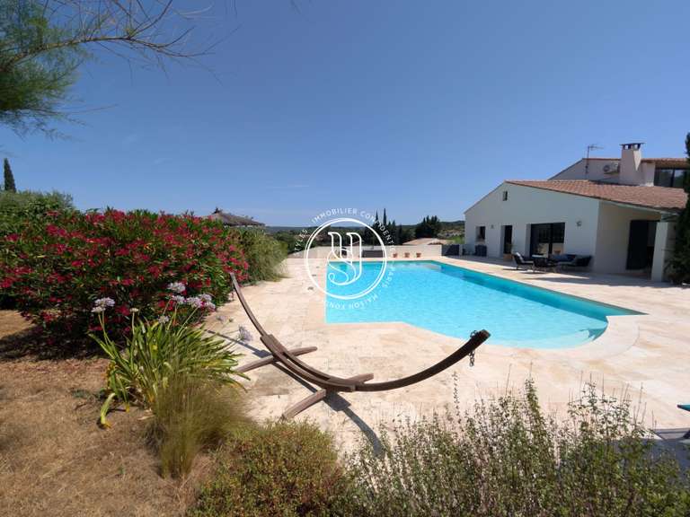 Villa Uzès - 8 bedrooms - 354m²