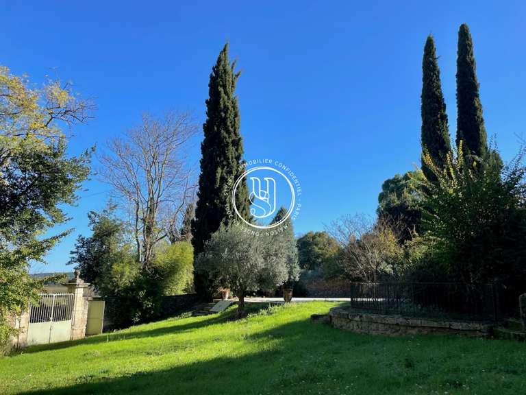 Villa Uzès - 8 bedrooms - 300m²