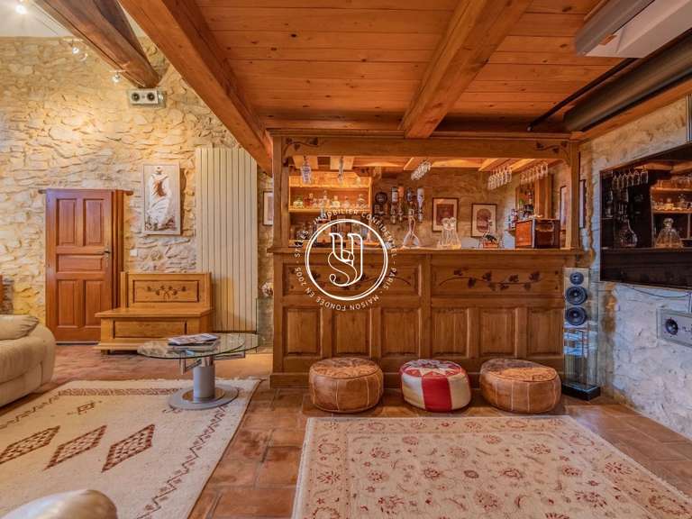 Villa Uzès - 6 bedrooms - 331m²