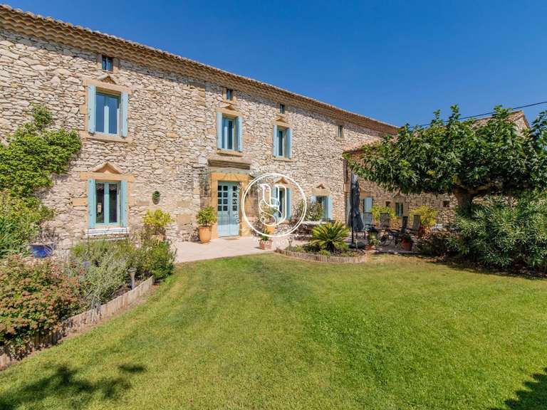 Villa Uzès - 6 bedrooms - 331m²