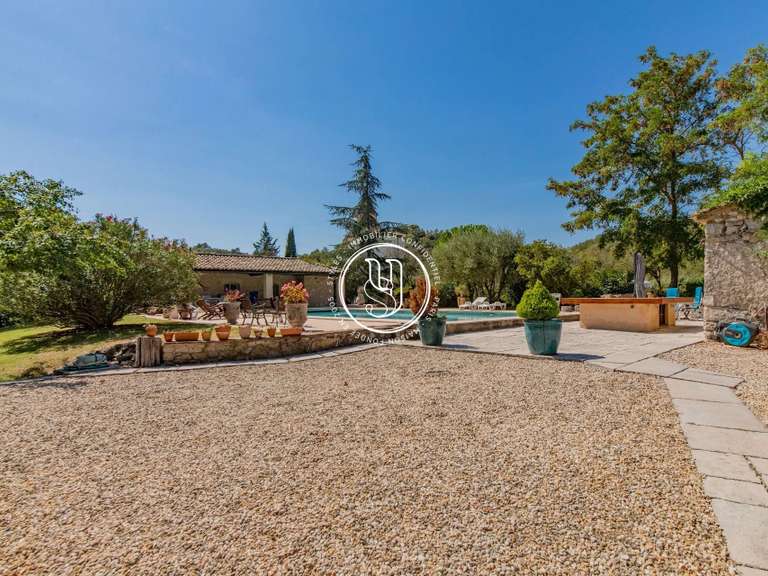 Villa Uzès - 6 bedrooms - 331m²