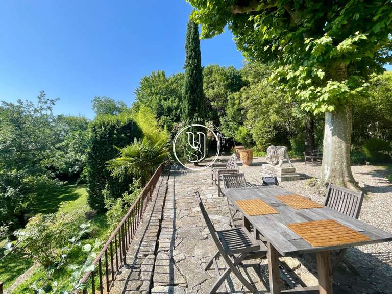 Villa Uzès - 7 chambres - 793m²