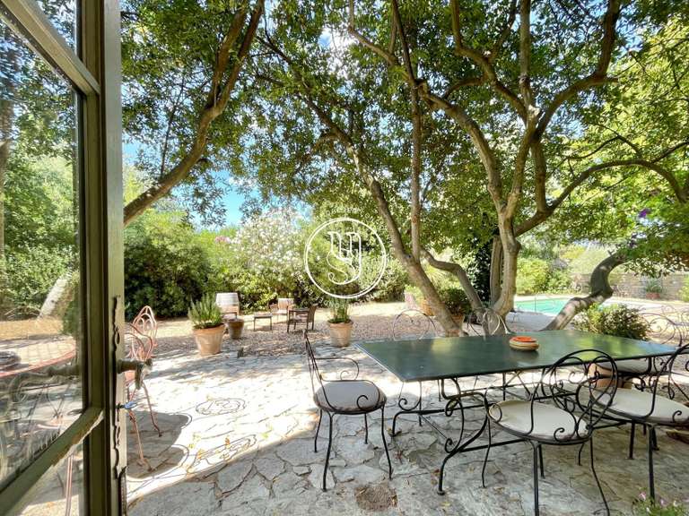 Villa Uzès - 6 chambres - 390m²
