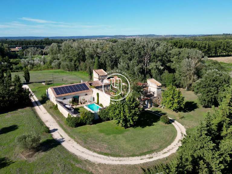 Villa Uzès - 6 chambres - 498m²