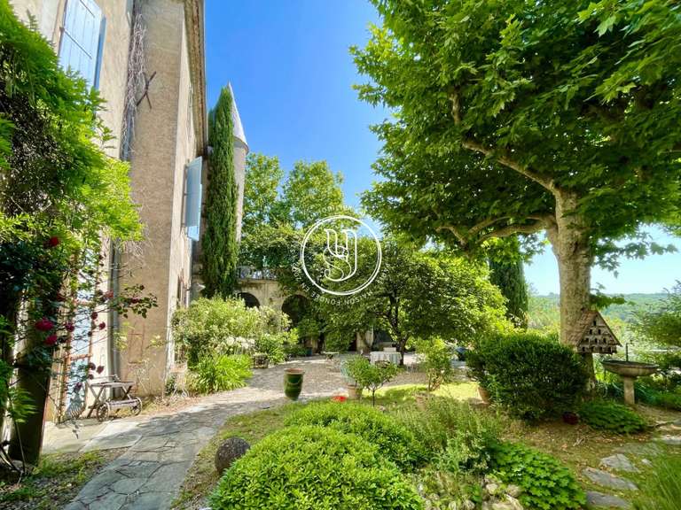 Villa Uzès - 7 chambres - 793m²