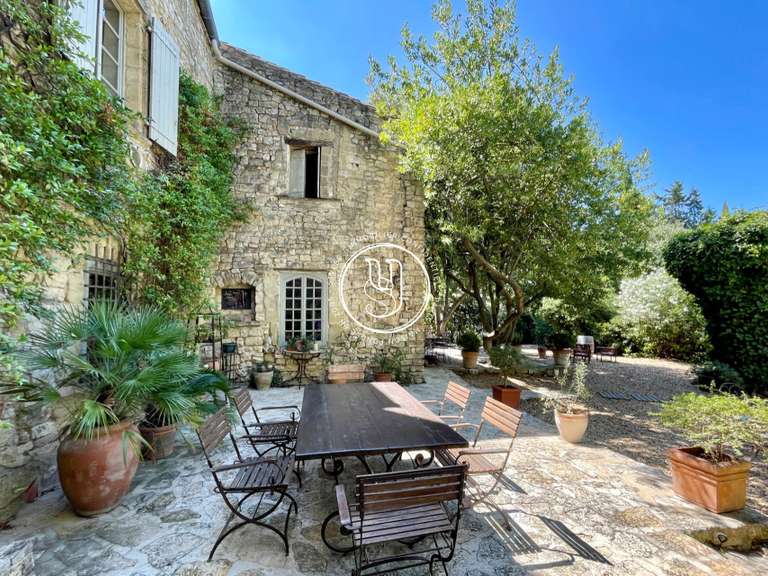 Villa Uzès - 6 chambres - 390m²