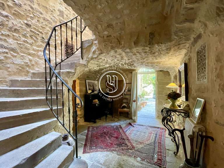 Villa Uzès - 6 chambres - 390m²