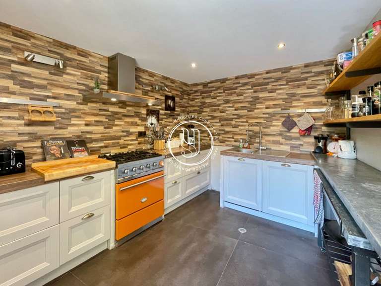 Villa Uzès - 8 bedrooms - 361m²