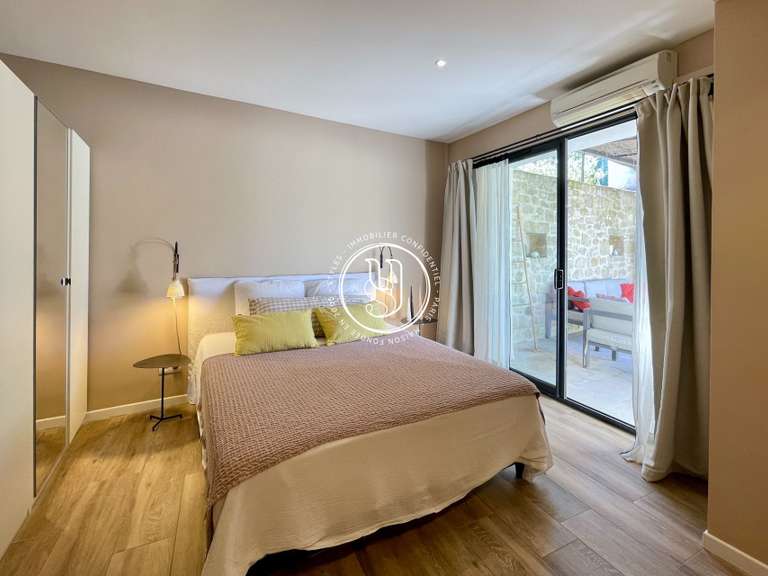 Villa Uzès - 7 chambres - 242m²