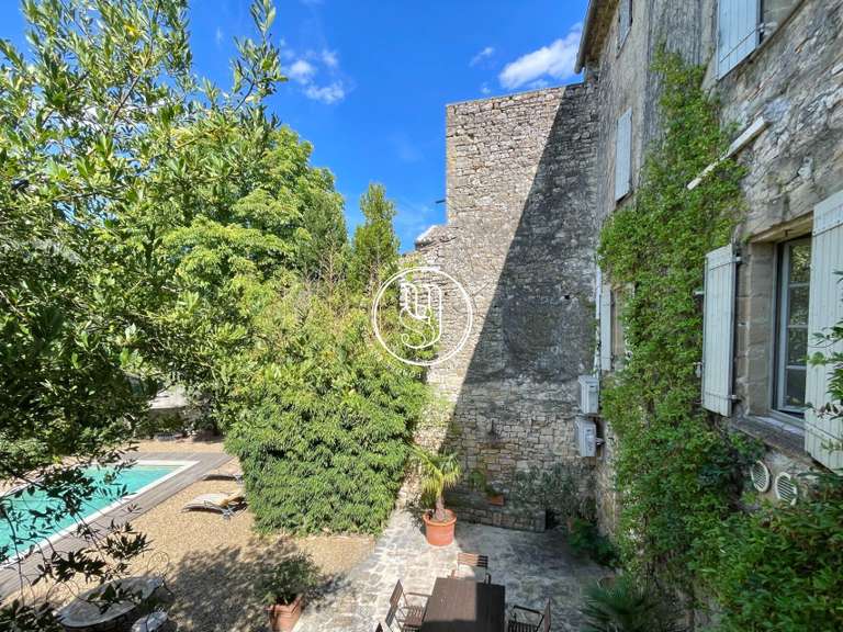 Villa Uzès - 6 bedrooms - 390m²