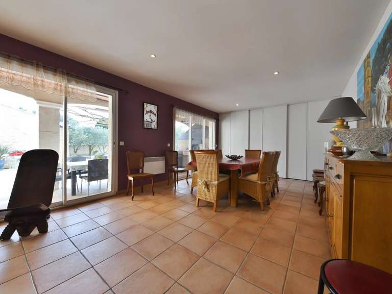 Villa Uzès - 4 chambres - 242m²