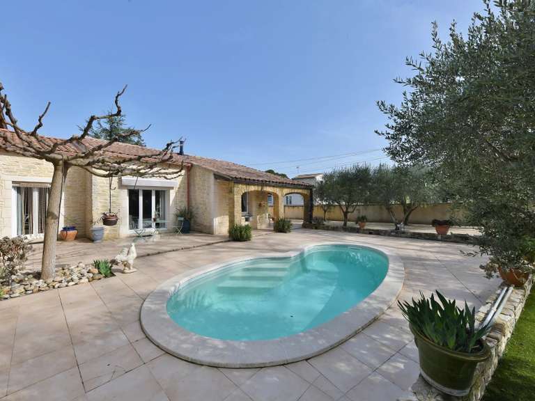 Villa Uzès - 4 chambres - 242m²
