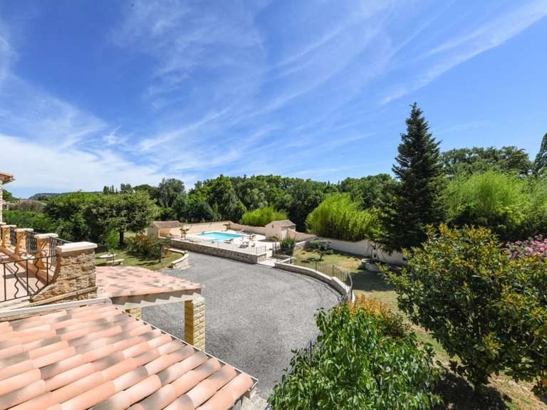 Villa Uzès - 6 chambres - 311m²