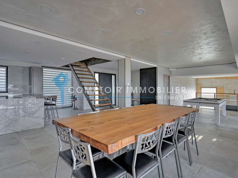 Villa Uzès - 4 bedrooms - 400m²