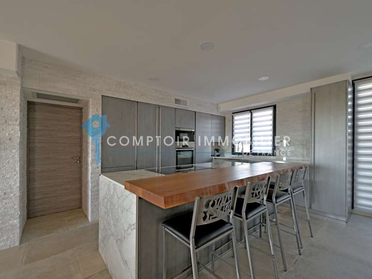 Villa Uzès - 4 bedrooms - 400m²