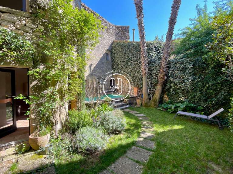Villa Uzès - 3 bedrooms - 211m²