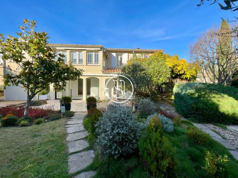 Villa Uzès - 4 chambres - 166m²