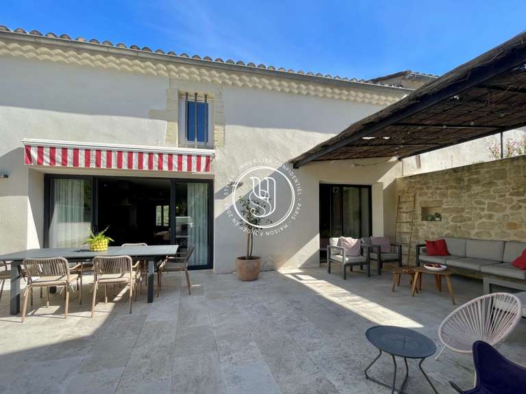 Villa Uzès - 7 chambres - 242m²