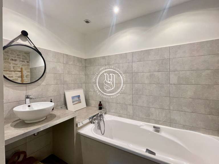 Villa Uzès - 7 chambres - 242m²