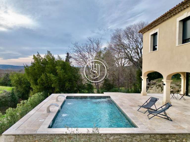 Villa Uzès - 4 bedrooms - 143m²