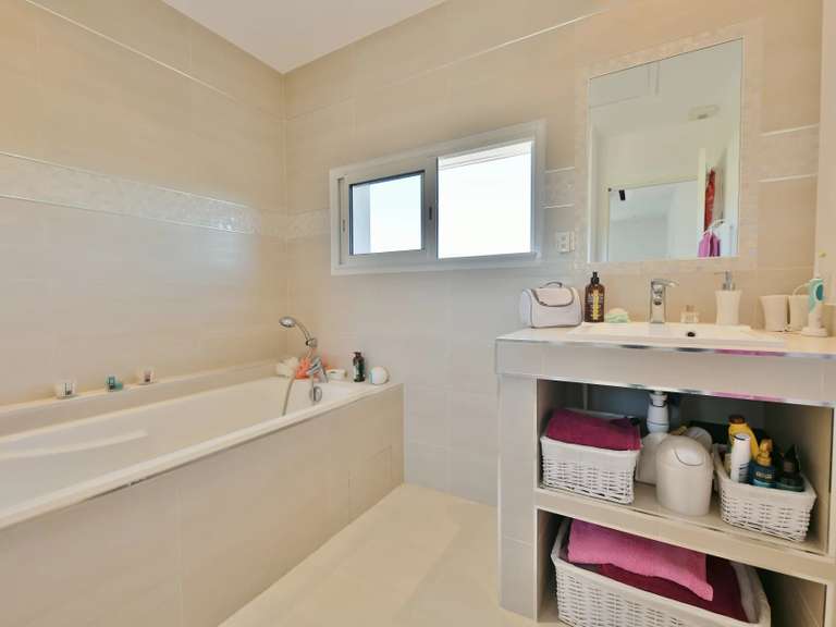 Villa Uzès - 3 bedrooms - 151m²