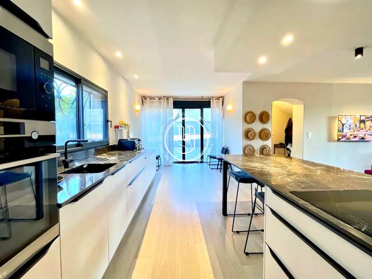 Villa Uzès - 3 chambres - 210m²