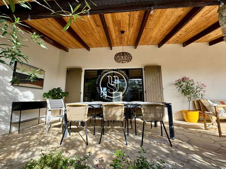 Villa Uzès - 4 bedrooms - 155m²