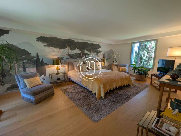 Villa Uzès - 5 chambres - 303m²