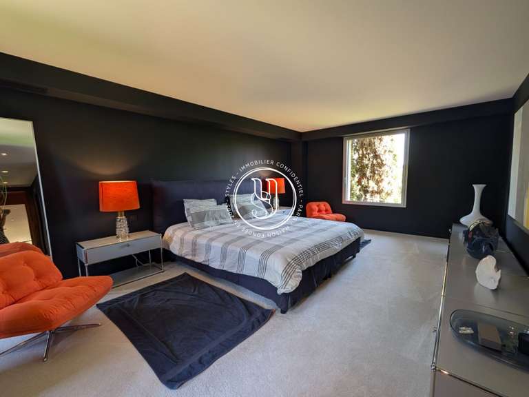 Villa Uzès - 5 chambres - 303m²