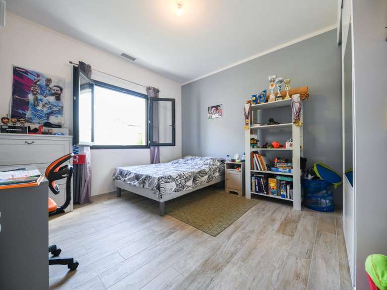Villa Uzès - 5 chambres - 252m²