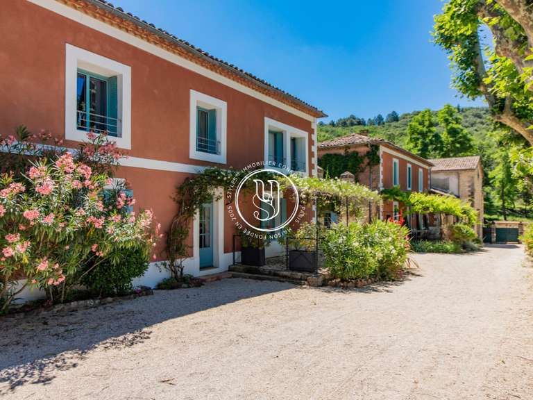 Villa Uzès - 22 bedrooms - 1600m²