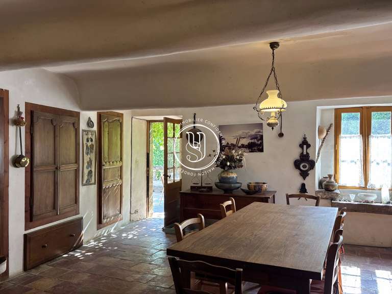 Villa Uzès - 6 chambres - 411m²
