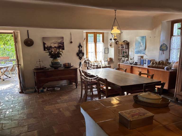 Villa Uzès - 6 chambres - 411m²