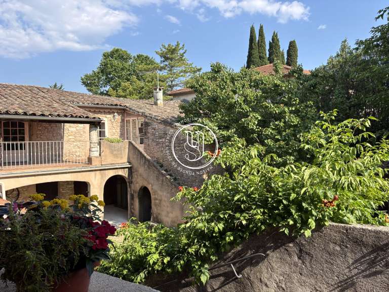 Villa Uzès - 6 chambres - 411m²
