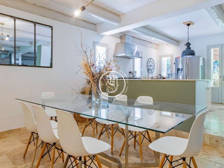 Villa Uzès - 22 chambres - 1600m²