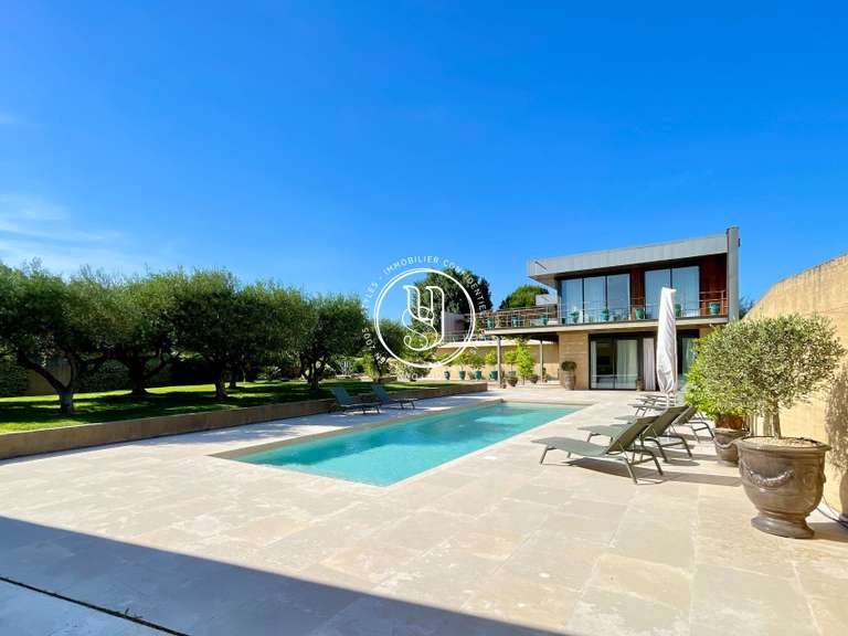 Villa Uzès - 7 chambres - 329m²