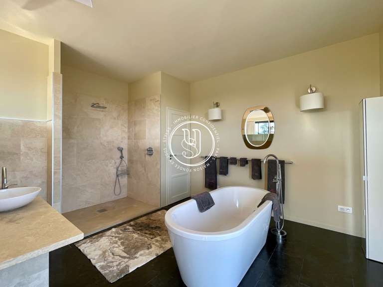 Villa Uzès - 7 chambres - 329m²