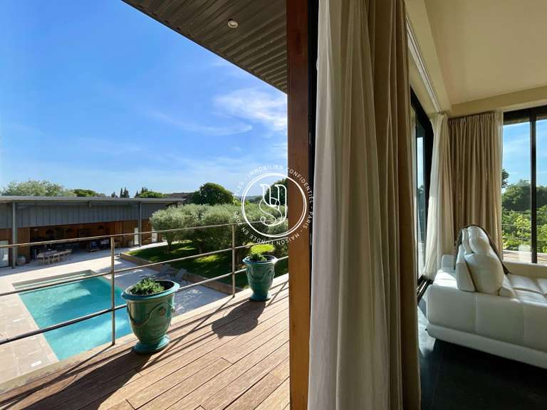 Villa Uzès - 7 chambres - 329m²