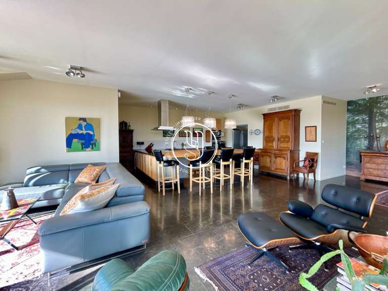 Villa Uzès - 7 chambres - 329m²