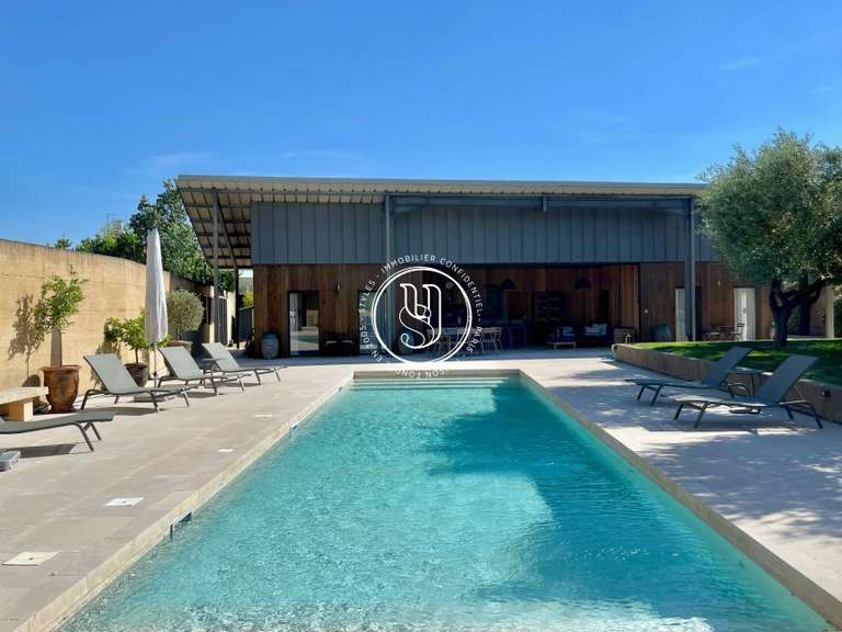 Villa Uzès - 7 chambres - 329m²