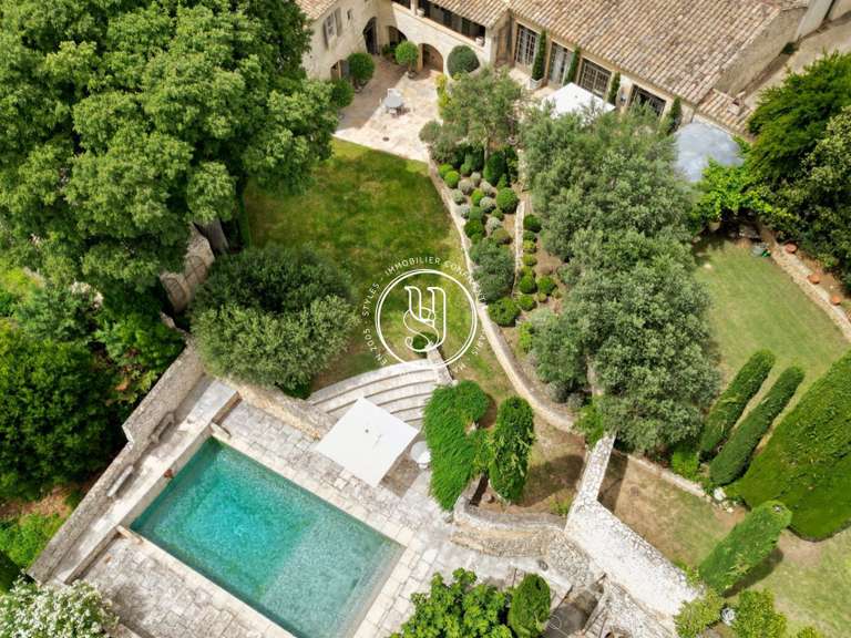 Villa Uzès - 5 chambres - 401m²