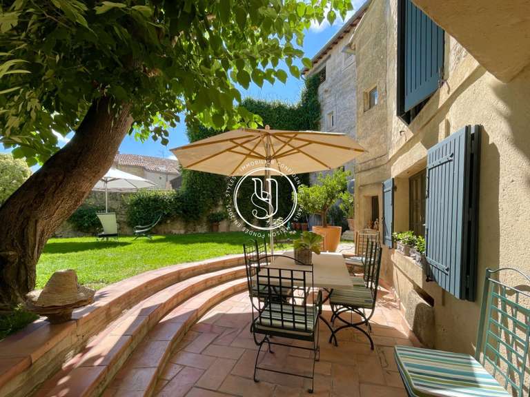 Villa Uzès - 6 chambres - 280m²