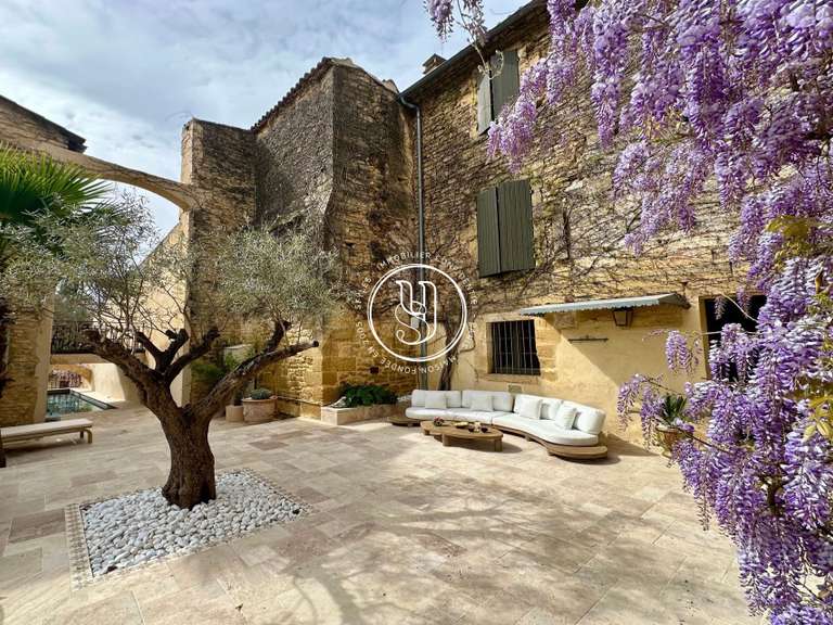 Villa Uzès - 8 chambres - 361m²