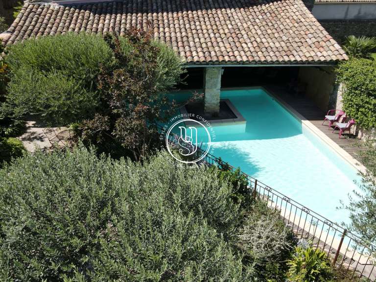 Villa Uzès - 11 chambres - 434m²