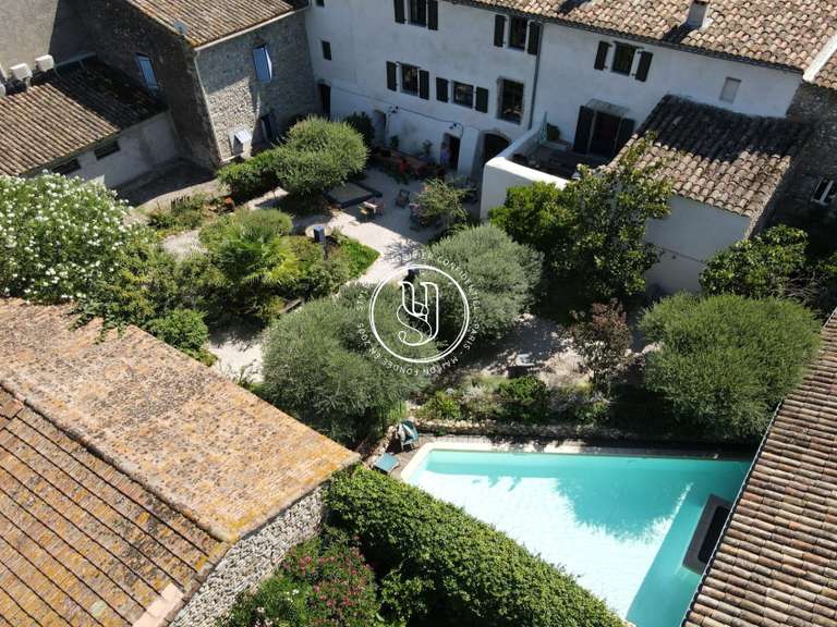 Villa Uzès - 11 chambres - 434m²